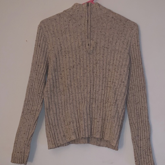 Sweater - Picture 3 of 4